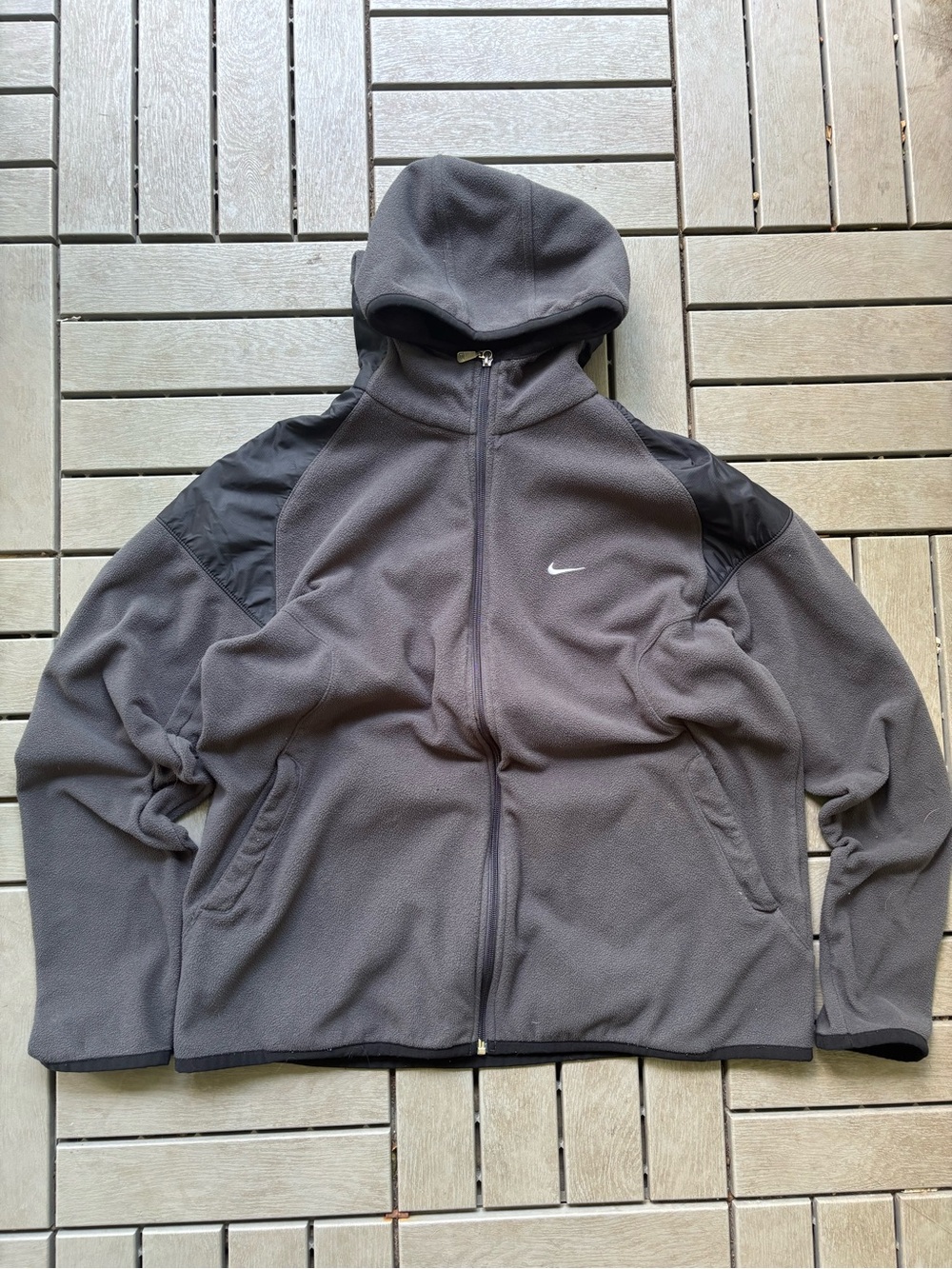 Nike Men's Dark Gray Full-Zip Hooded Fleece Jacket